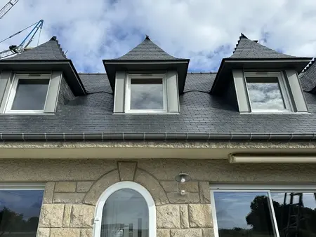 démoussage de toiture Créhen-1